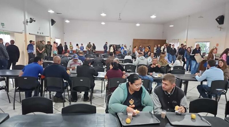 Restaurante Popular II de Guaxupé oferece café da manhã por apenas R$ 0,50