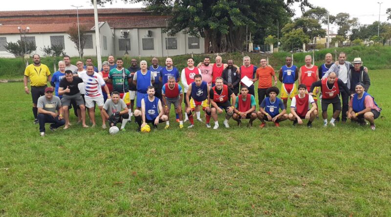 Esporte e amizade marcam o Futebol entre Amigos no Campo da Mogiana