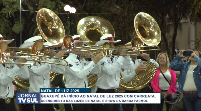 Guaxupé dá início ao Natal de Luz 2025 com show da Banda Facmol