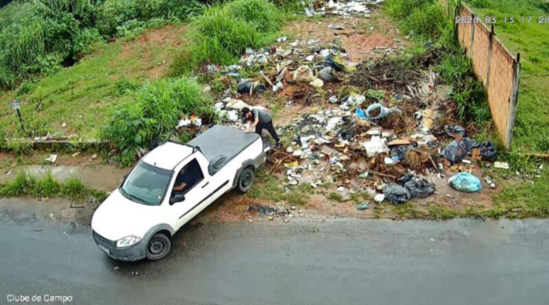 Prefeitura instala câmeras para fiscalizar descarte irregular de lixo