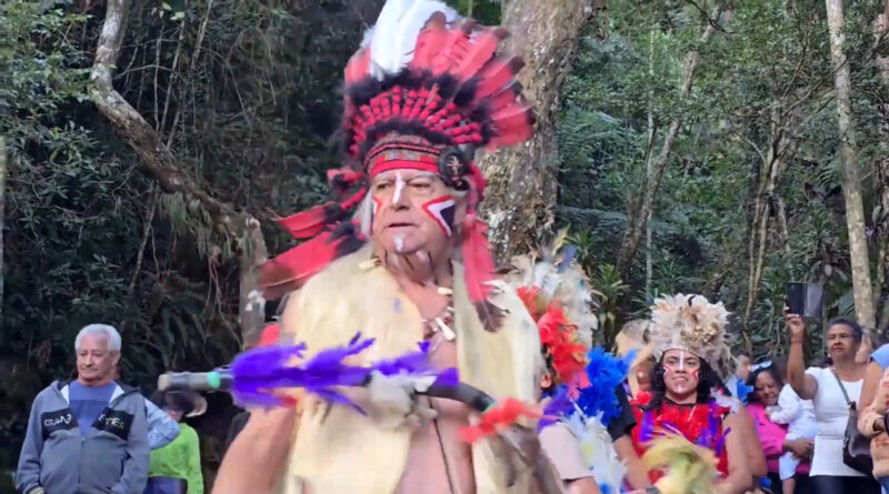 Encenação tradicional marca Dia Municipal do Caiapó em Poços de Caldas