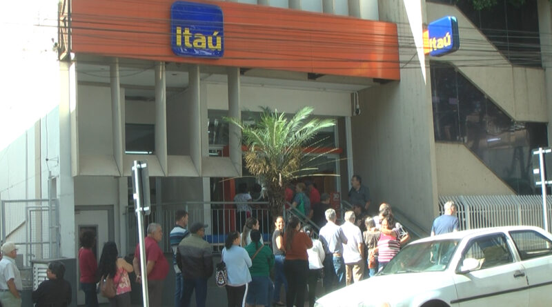 Agência do Itaú em Guaxupé encerra atendimento em junho