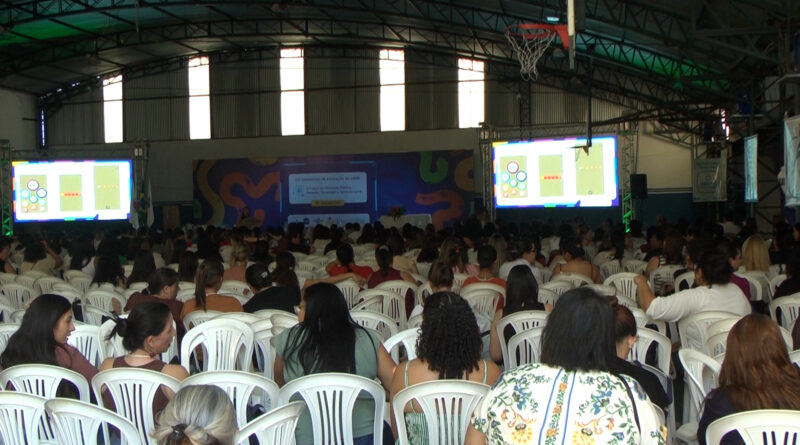XVI Congresso de Educação da AMOG debate o futuro da educação pública