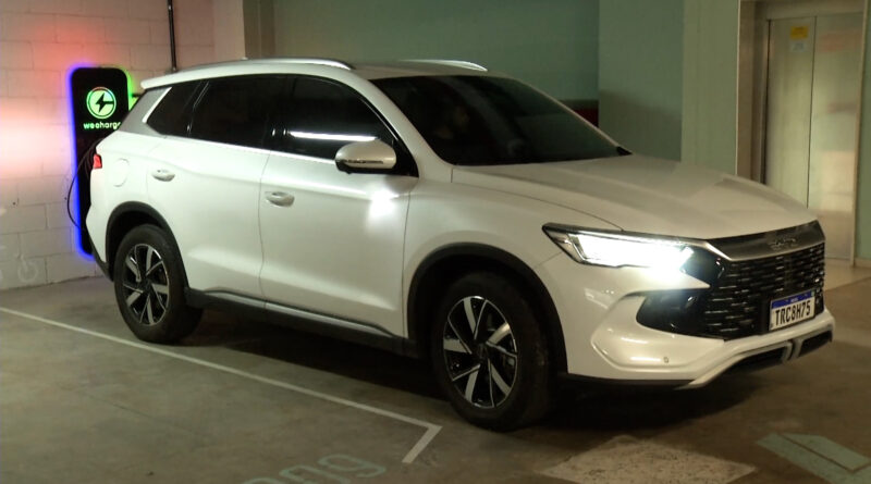 Cresce a procura por carros elétricos e condomínios precisam se adaptar