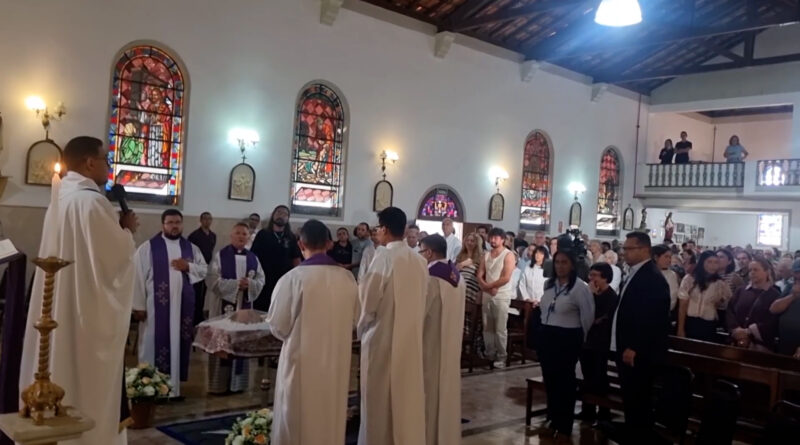 Padre Guaraciba morto em acidente no interior de SP